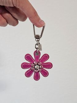 COACH Metallic Pink Leather Daisy Flower Rhinestone Crystal Bag Charm Key Ring