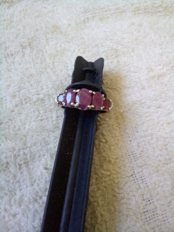 Sterling Silver Five Rupees Graduating Brilliant Carriage Ring