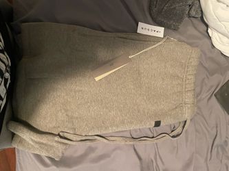 Essentials shorts xl