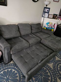 Sectional L-Shaped Pullout Couch w/Storage