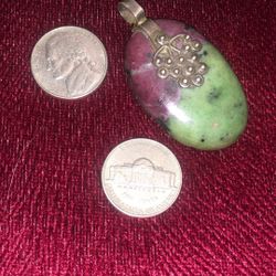Pendant In Ruby Zoisite 