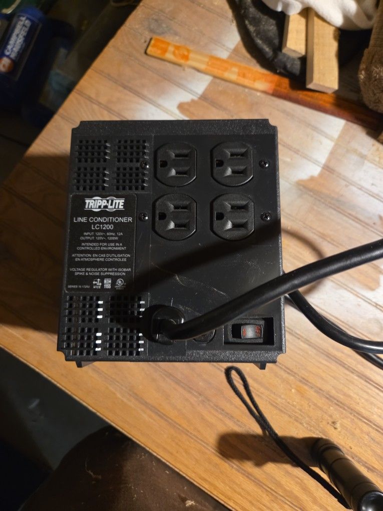 Tripp Lite Line Conditioner
