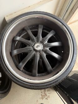 Lexani 24 inch rims and tires