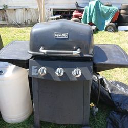 Gas Grill 