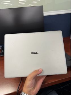 Dell Pro 14 laptop PC14250