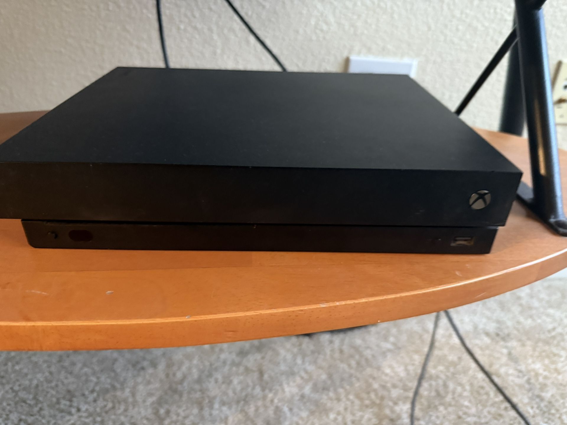 Xbox One X
