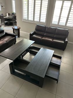 Large coffee table w/ foldout table & drawers