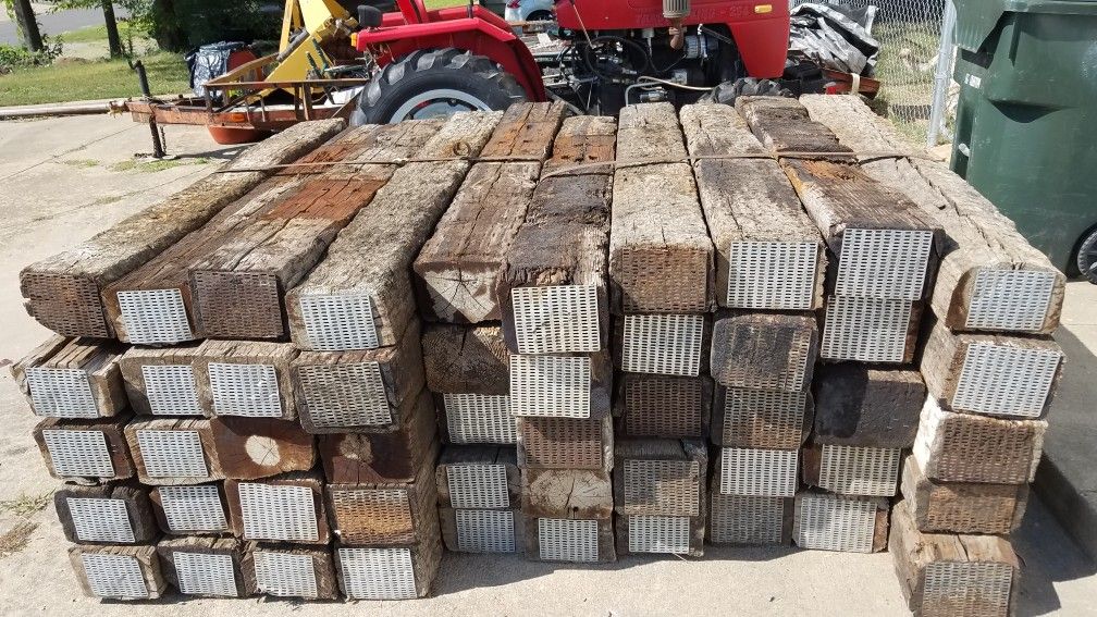 RAILROAD TIES for Sale in Muskogee, OK OfferUp