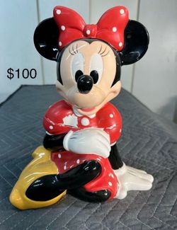 Minnie vintage cookie jar from 1990  $100
