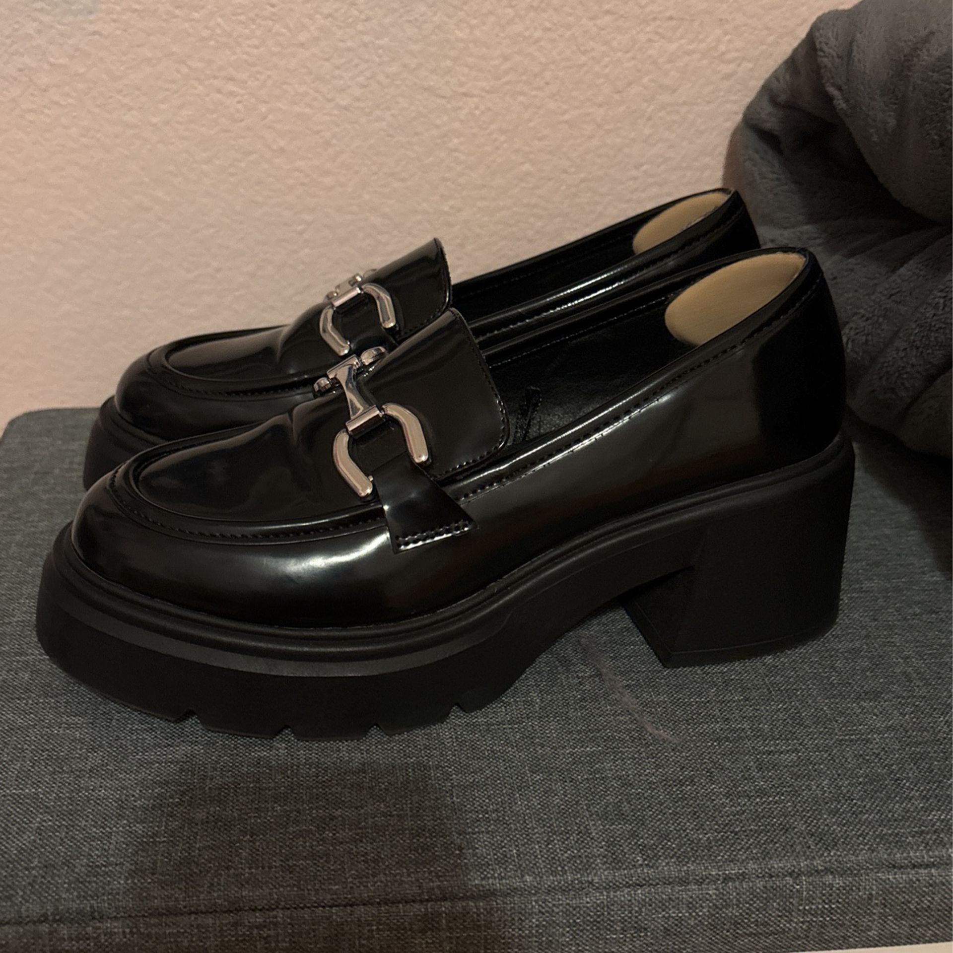 Madden girl black platform heel loafers 