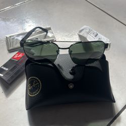 Ray-Ban Sunglasses Authentic 