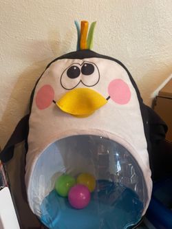 penguin musical wobble toy