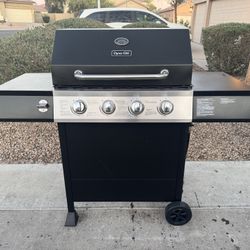 Dyna Glo 4 Burner - $135 OBO