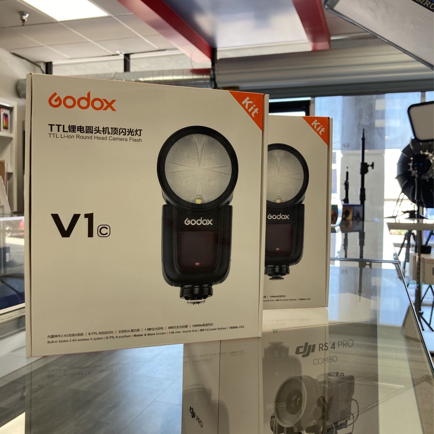Godox V1 On Camera Flash 