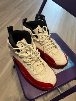 Jordan 12s   4.5Y
