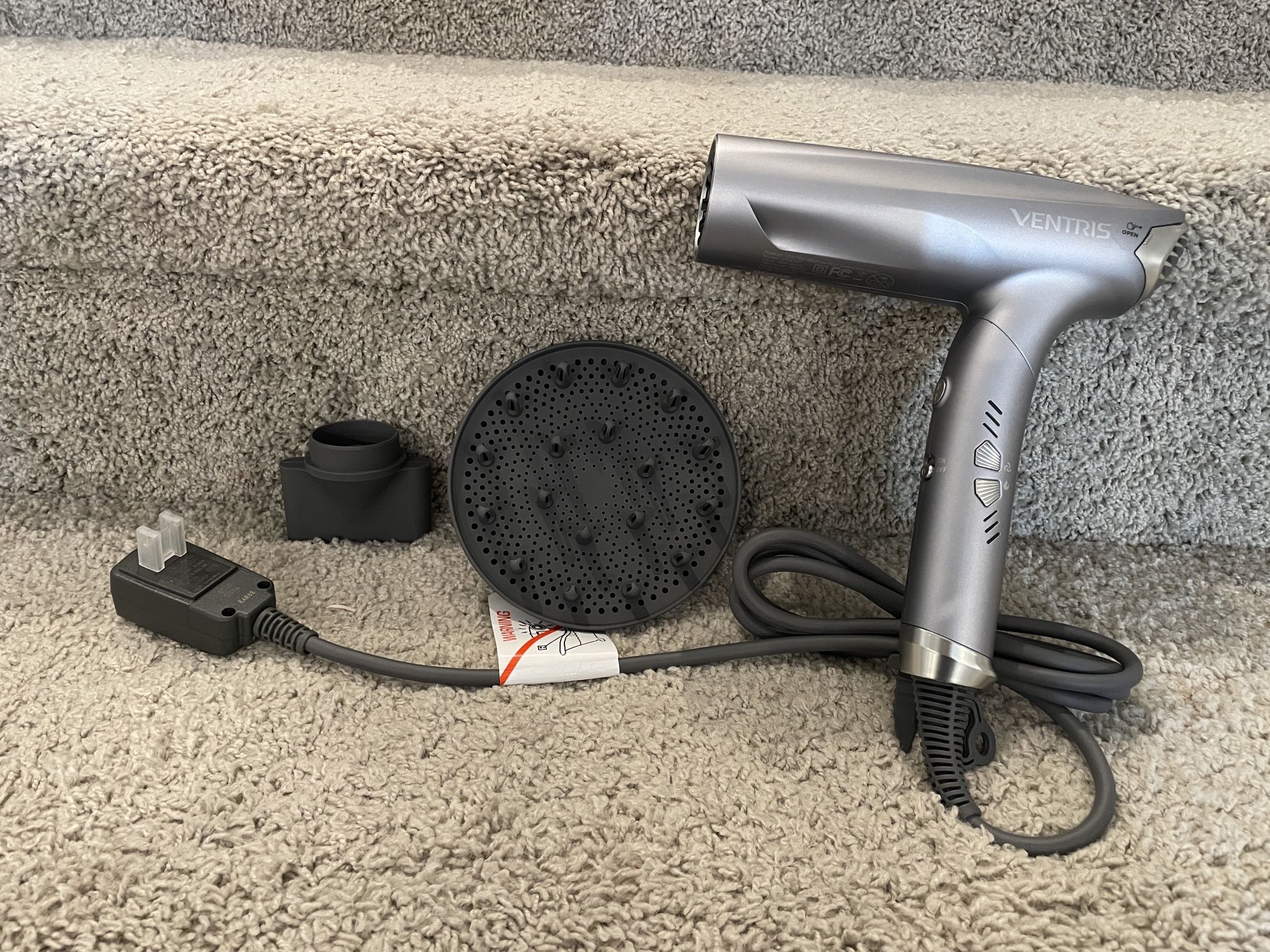 ππ Blitzflow Ionic Hair Dryer Magnetic Diffuser