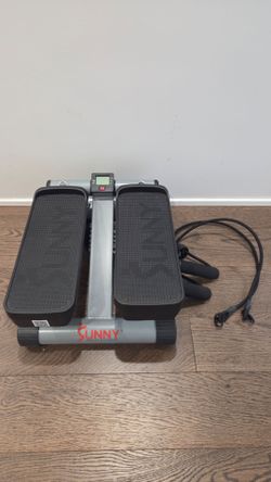 Sunny Health & Fitness Mini Stair Stepper w/Resistance Bands