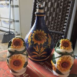 sunflower oil, salt, pepper containers 