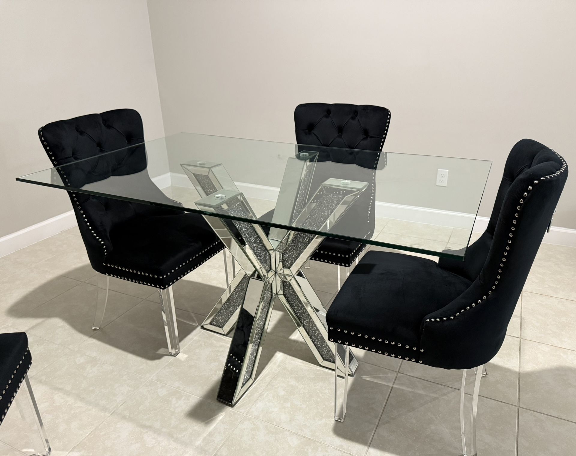 Crystal Mirrored Dinning Table