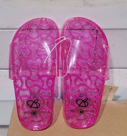 Girl's Slip On Sandals $2 each (two available in size M13-1)