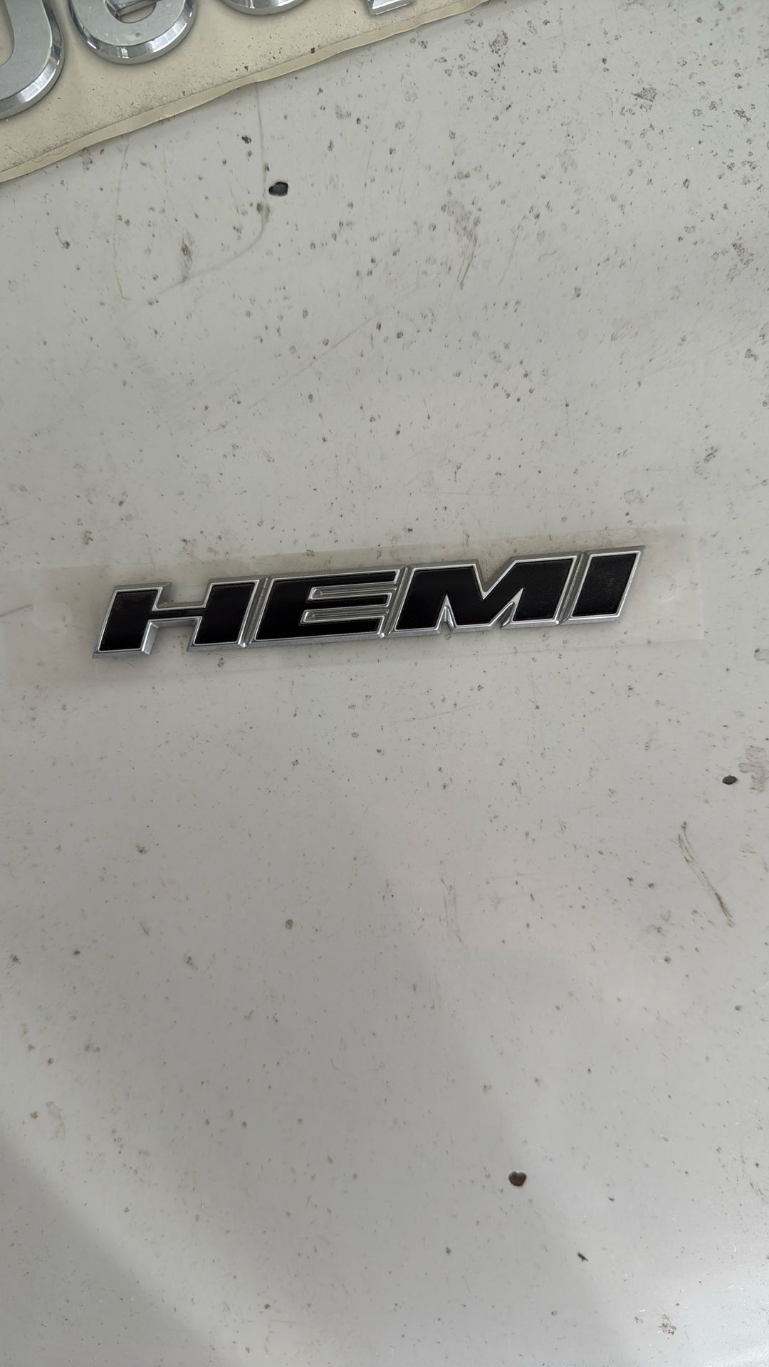 Hemi Emblem Oem