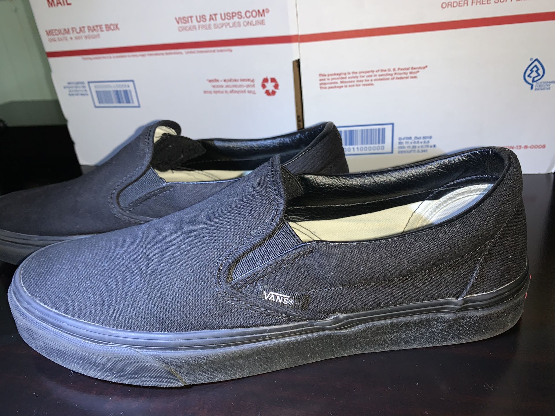 Black Canvas Vans Size 10