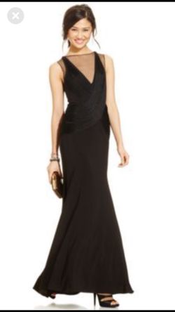 Beautiful Sexy Xscape Black Dress size 4