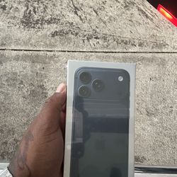 IPhone 17 Pro Max Blue