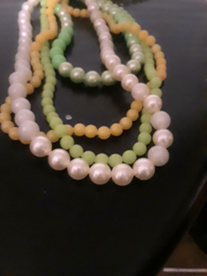 Pop bead jewelry