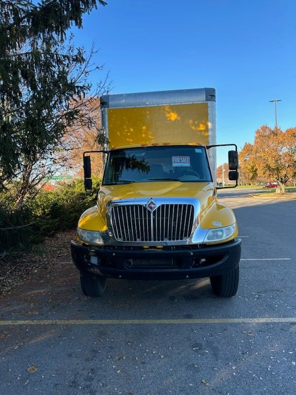 26ft Box Truck