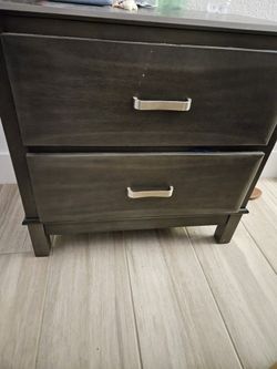 2 Night Stands 