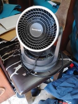 Honeywell Plug-in Heater & AC Unit