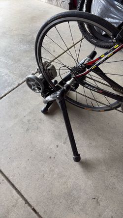 Bicycle Trainer / Stationary Trainer