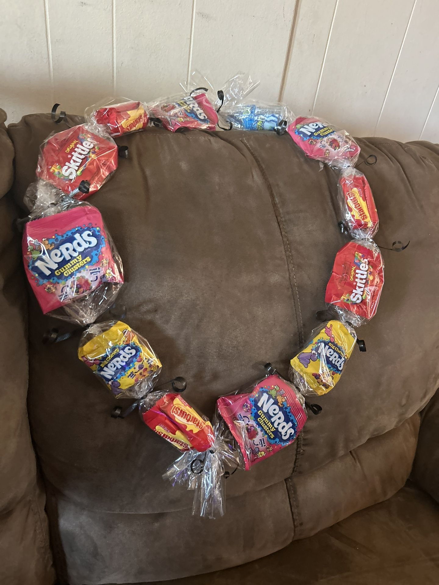 Chip And Candy Lei