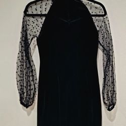 Forever 21 Black Lace Regular Fit A Line Dress Size S