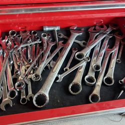 Large Lot of Combination Wrenches – Craftsman, Westward, Durabilt (SAE & Metric) 