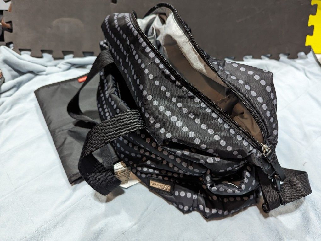 Skip Hop Riverside Ultra Light Diaper Satchel