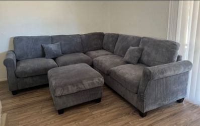 Sectional set
