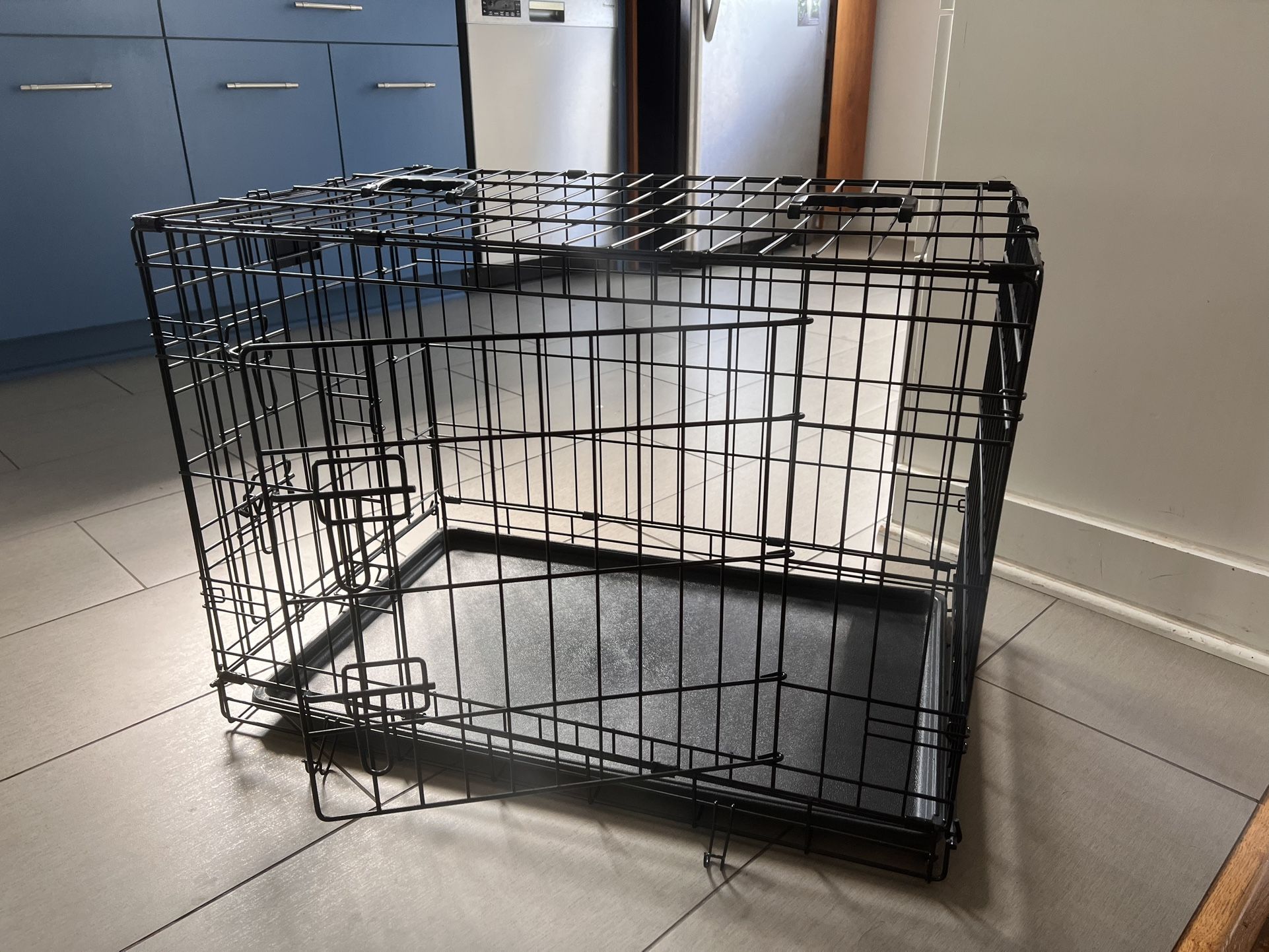 Dog crate