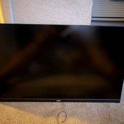 2 Monitors And Dual Monitor Stand