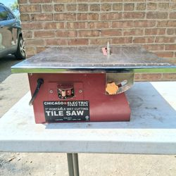 Chicago Electric 7in Portable Wet Tile Saw