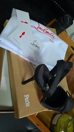 Christian Louboutin size 5