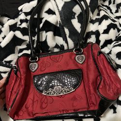 Red Heart Purse 