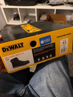 De Walt work boots 8.5