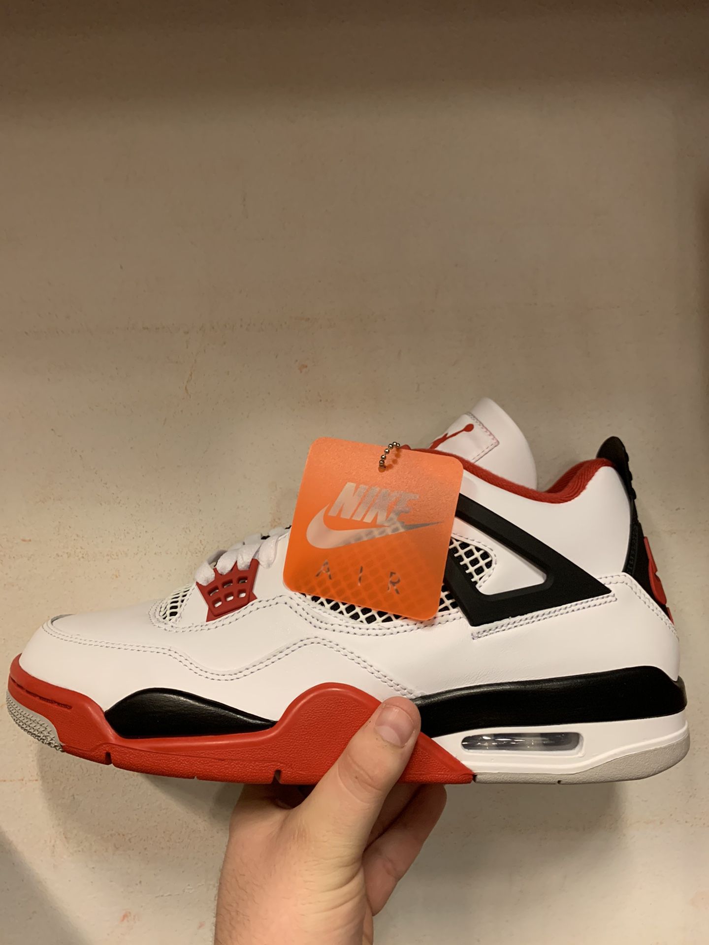Fire Red 4’s Size 10 Ds