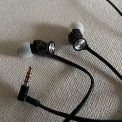 Sennheiser Momentum In Ear