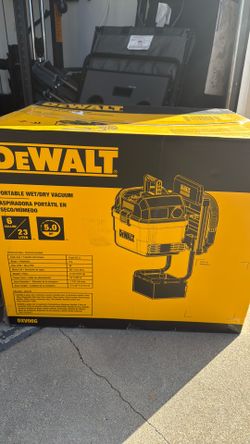 DeWalt portable wet, dry vacuum 6 gallon