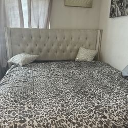 Gorgeous Cali King Bed