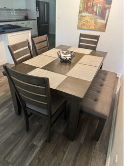 Crown Mark Dining Table