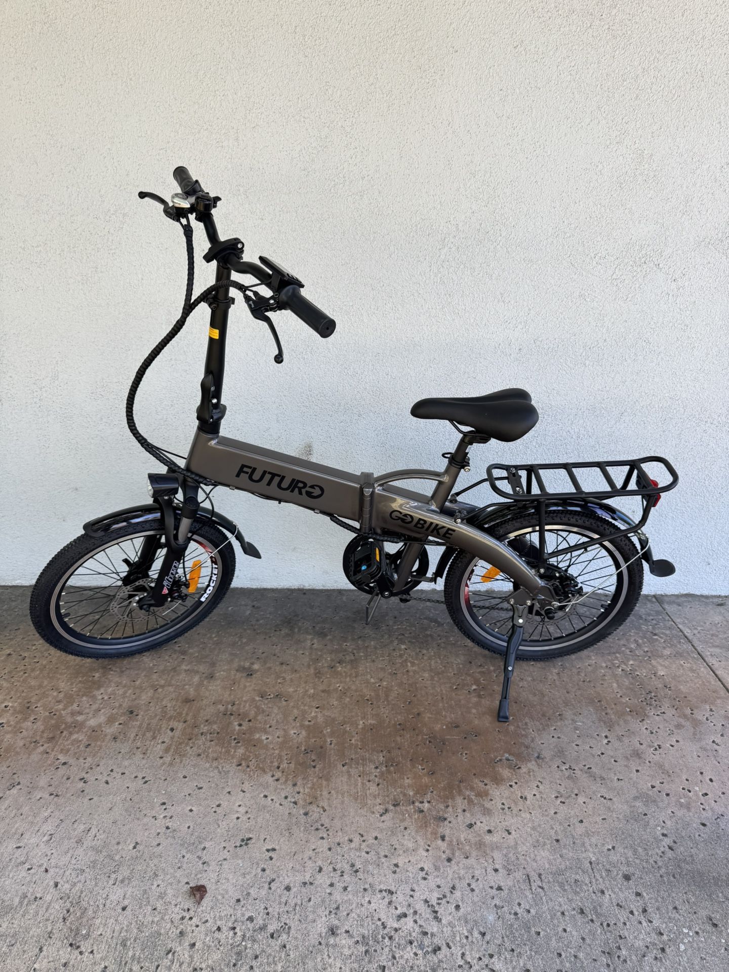 Young Adult E-bike